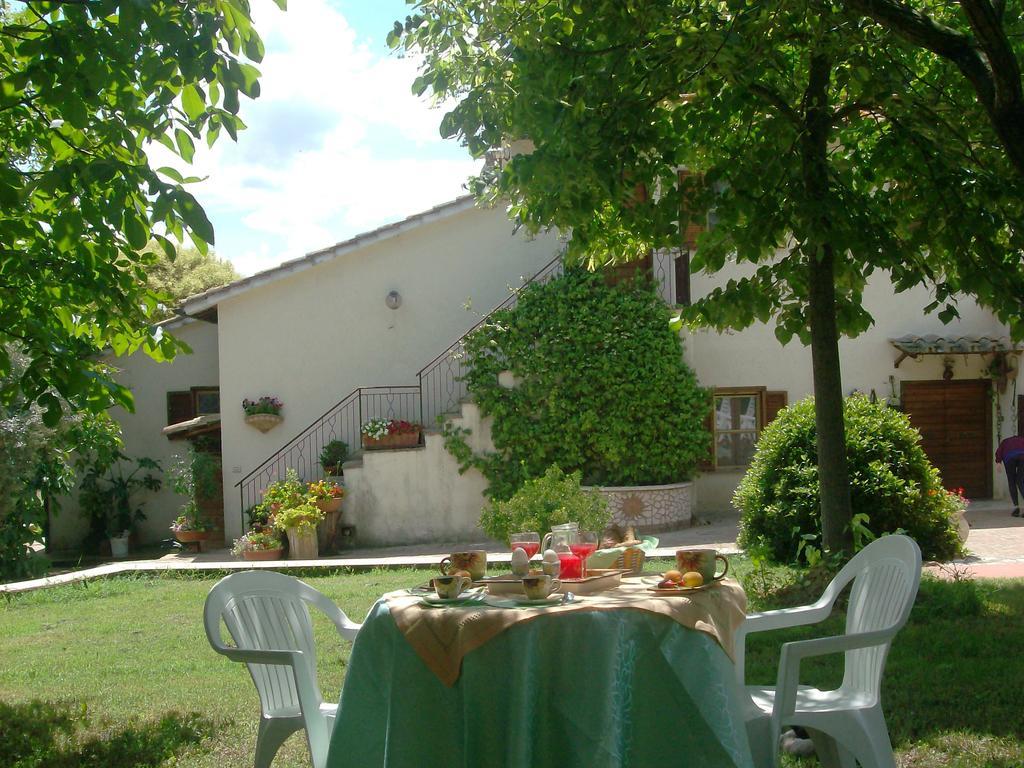 Bed And Breakfast Casale Isorella San Gemini Ngoại thất bức ảnh