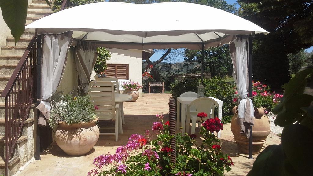 Bed And Breakfast Casale Isorella San Gemini Ngoại thất bức ảnh